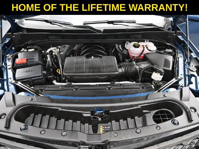 Used 2025 Cadillac Escalade Sport Platinum w/ LPO, Floor Liner Package AWD/4WD image 69