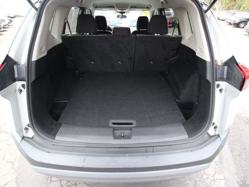 Used 2021 Nissan Rogue SV image 30