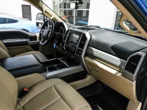 Used 2020 Ford F350 Lariat w/ Chrome Package AWD/4WD image 13