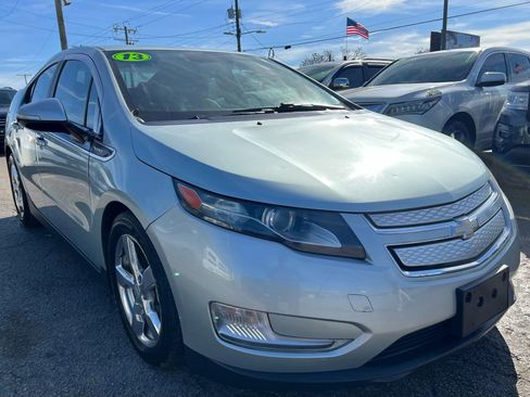 Used 2013 Chevrolet Volt Premium w/ Premium Trim Package image 3