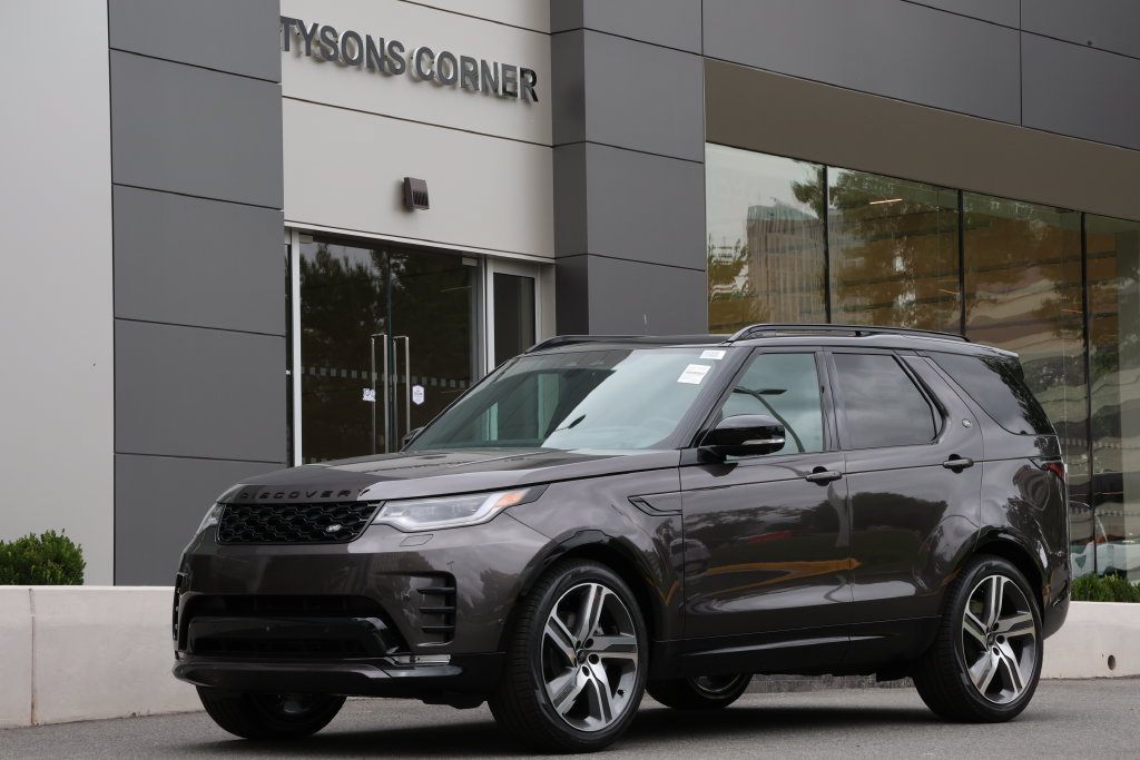 New 2026 Land Rover Discovery Dynamic SE AWD/4WD image 1