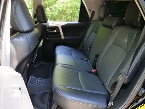 Used 2023 Toyota 4Runner Limited image 25