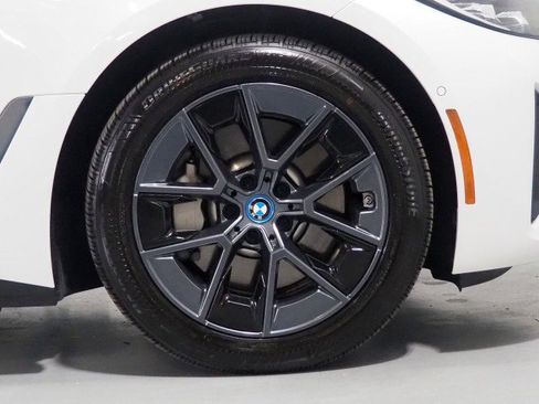 Used 2024 BMW i4 eDrive35 w/ Premium Package RWD image 53