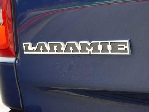 Used 2020 RAM 1500 Laramie w/ Sport Appearance Package AWD/4WD image 10
