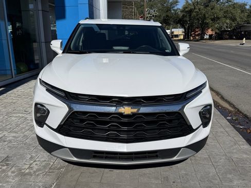 Used 2024 Chevrolet Blazer LT image 6