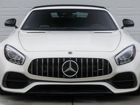 Used 2018 Mercedes-Benz AMG GT C image 16