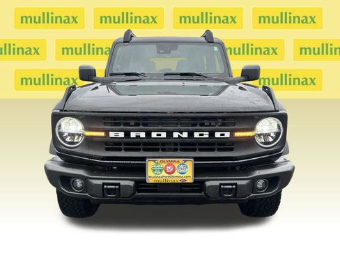 Used 2022 Ford Bronco Black Diamond image 16