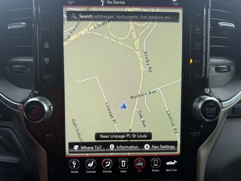 Used 2019 RAM 2500 Laramie AWD/4WD image 18