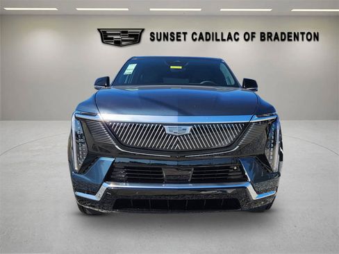 New 2025 Cadillac Escalade IQ Luxury 2 image 2