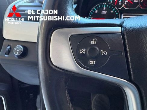 Used 2017 GMC Yukon SLE w/ SLE Value Package image 14