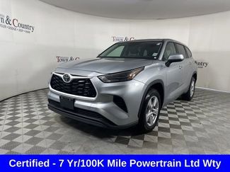 Used 2023 Toyota Highlander L video 1