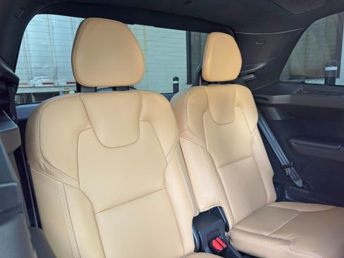 Used 2024 Volvo XC90 T8 Ultimate w/ Lounge Package AWD/4WD image 44