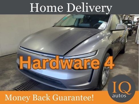 Used 2026 Tesla Model Y Long Range AWD/4WD image 1