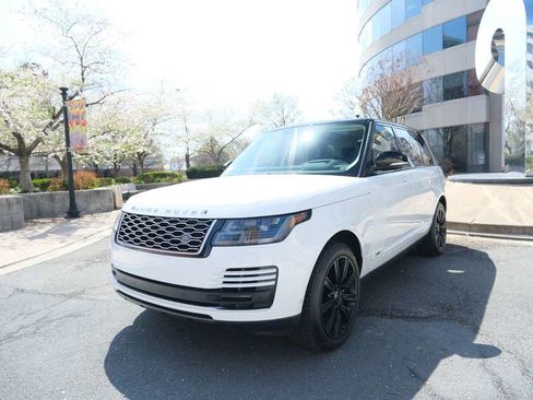 Used 2018 Land Rover Range Rover Long Wheelbase Supercharged AWD/4WD image 4
