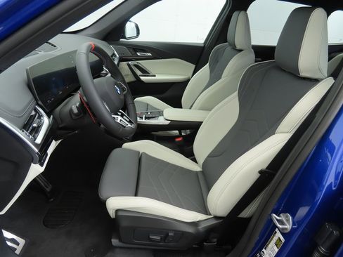 New 2026 BMW X1 M35i w/ Technology Package image 19