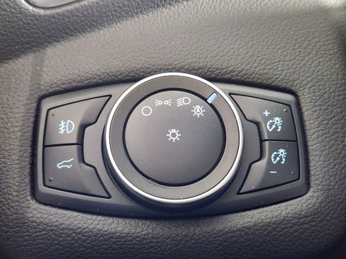 Used 2018 Ford Escape SE w/ Ford Safe & Smart Package image 26