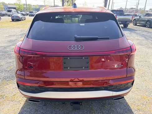Used 2025 Audi Q5 Premium w/ 19" Wheel Package image 4