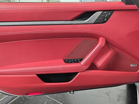 Certified 2025 Porsche 911 Carrera RWD image 22