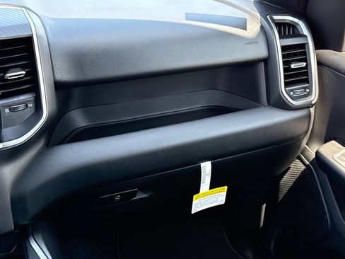 New 2026 RAM 1500 Express AWD/4WD image 14