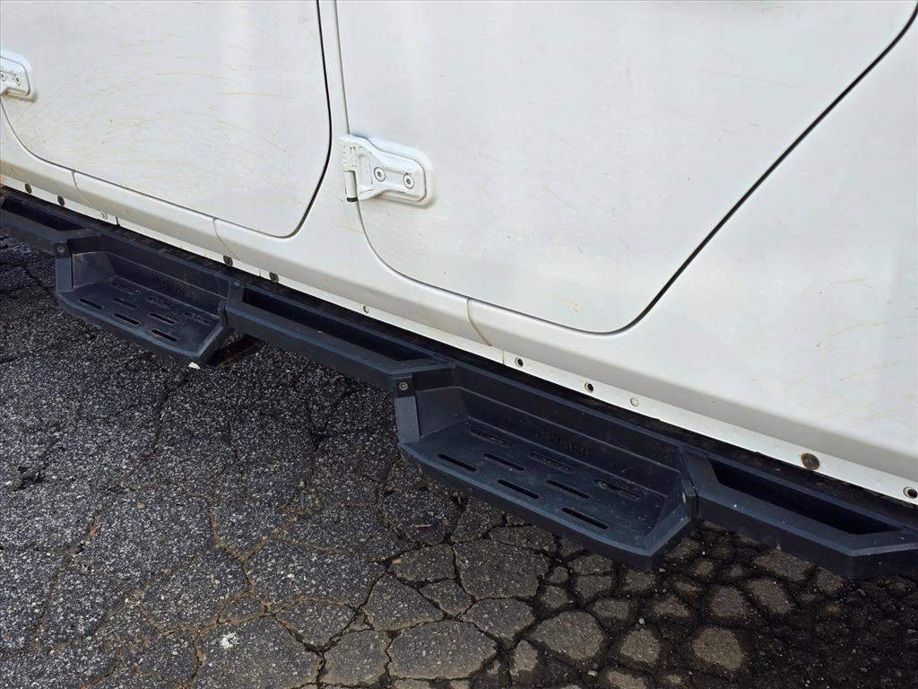 Used 2020 Jeep Gladiator Sport AWD/4WD image 14