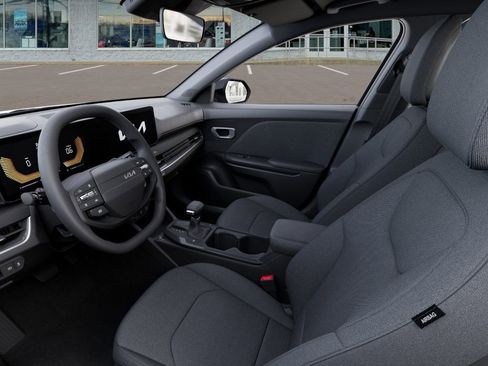 New 2026 Kia K4 LXS image 17