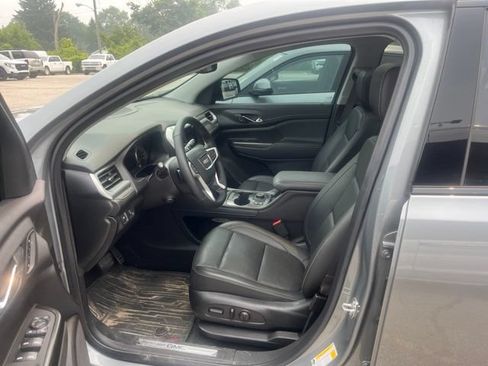 Used 2023 GMC Acadia SLT w/ Elevation Edition AWD/4WD image 4