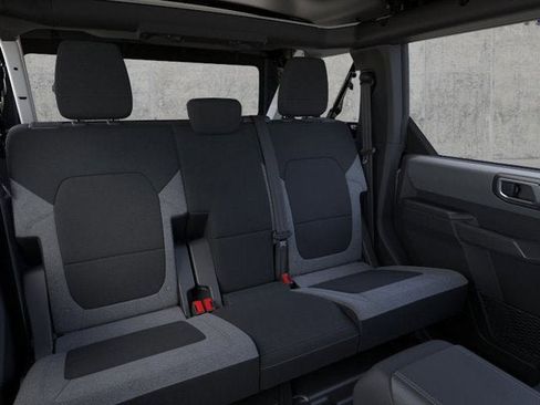 New 2025 Ford Bronco 4-Door image 11