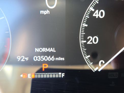 Used 2024 Honda HR-V EX-L image 22
