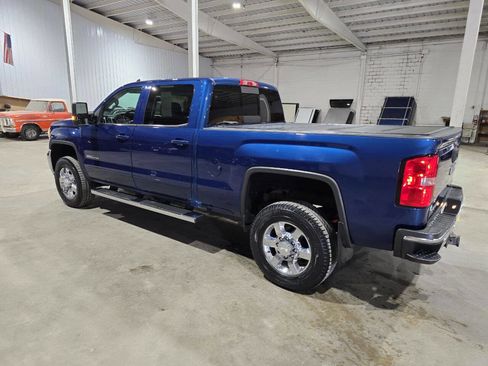Used 2017 GMC Sierra 3500 SLE w/ SLE Fleet Preferred Package image 9