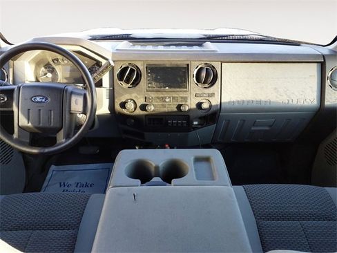 Used 2014 Ford F250 XL image 11
