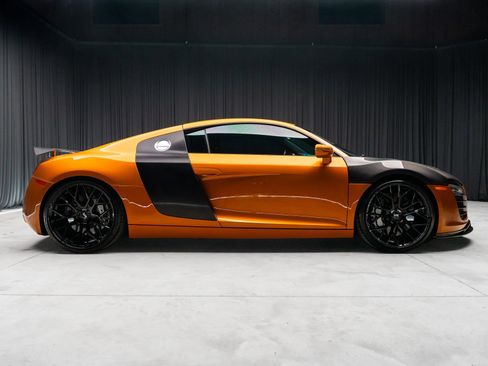 Used 2014 Audi R8 V8 w/ Ceramic Brake Package image 32