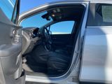 Used 2019 Chevrolet Trax LT w/ LT Convenience Package image 4