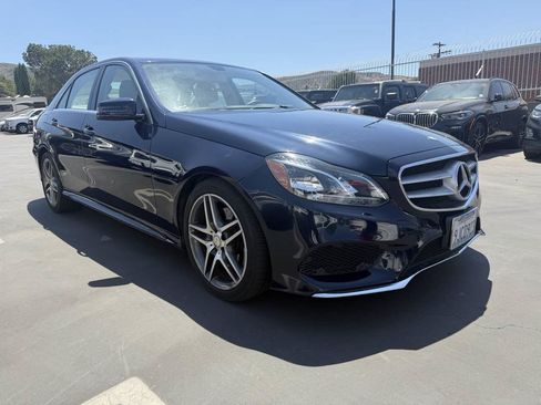Used 2014 Mercedes-Benz E 350 Sedan image 2