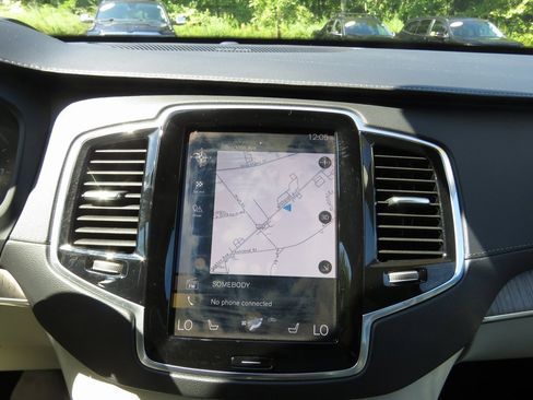 Used 2021 Volvo XC90 T6 Inscription image 29