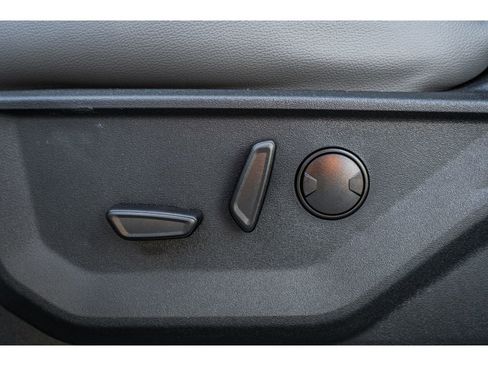New 2025 Ford F150 Lightning Flash AWD/4WD image 9
