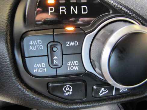 Used 2022 RAM 1500 Big Horn w/ Built-to-serve Edition AWD/4WD image 38