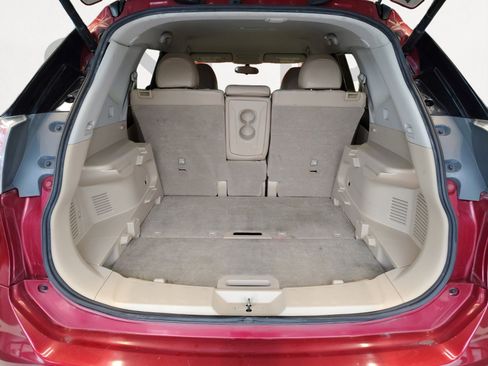 Used 2014 Nissan Rogue SV w/ SV Premium Package image 13