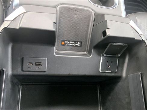 Used 2023 Chevrolet Silverado 1500 LTZ image 33