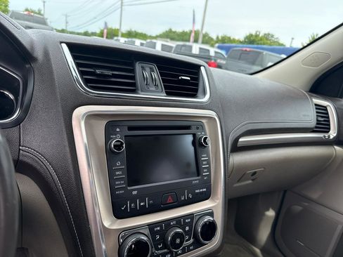 Used 2014 GMC Acadia Denali FWD image 18