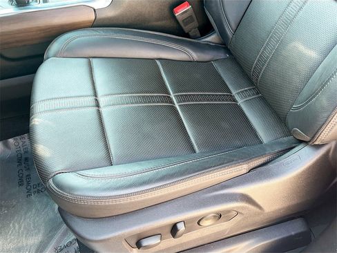 Used 2025 Chevrolet Silverado 1500 High Country w/ High Country Premium Package image 20