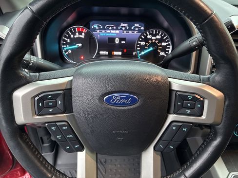 Used 2021 Ford F350 Lariat image 14