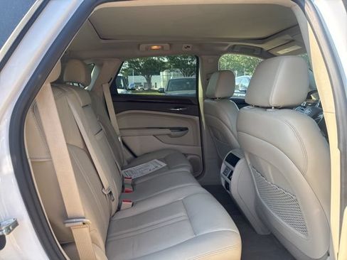 Used 2014 Cadillac SRX Luxury FWD image 13
