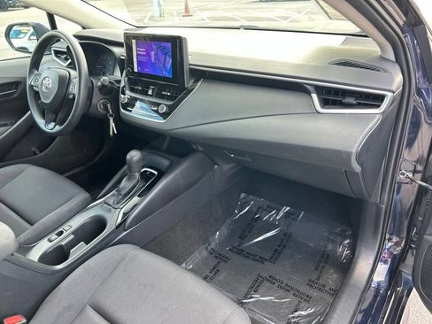 Used 2024 Toyota Corolla LE FWD image 40