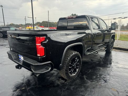 Used 2025 Chevrolet Silverado 2500 LT w/ Trail Boss Package image 7