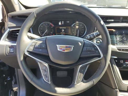 Certified 2025 Cadillac XT5 Premium Luxury FWD image 56
