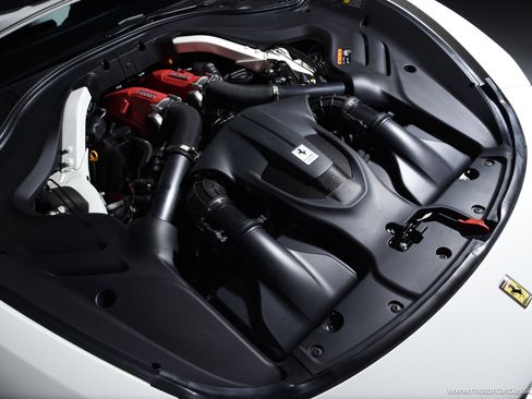 Used 2024 Ferrari Roma image 39