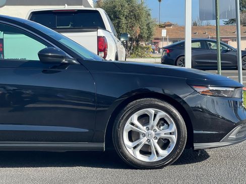 Used 2024 Honda Accord Sport image 34