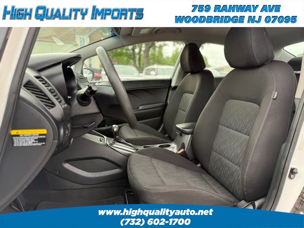 Used 2016 Kia Forte LX FWD image 13