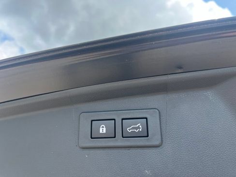 Used 2024 Subaru Outback Onyx Edition AWD/4WD image 10