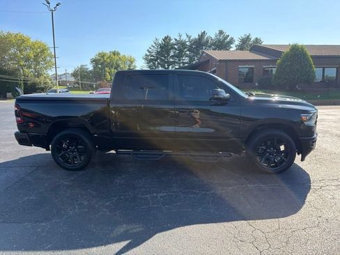 Used 2023 RAM 1500 Laramie AWD/4WD image 6